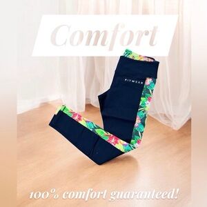 FITWEAR Black Floral Leggings - Size S